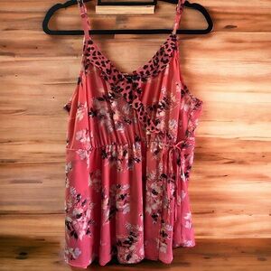 Cute dressy tank like new
